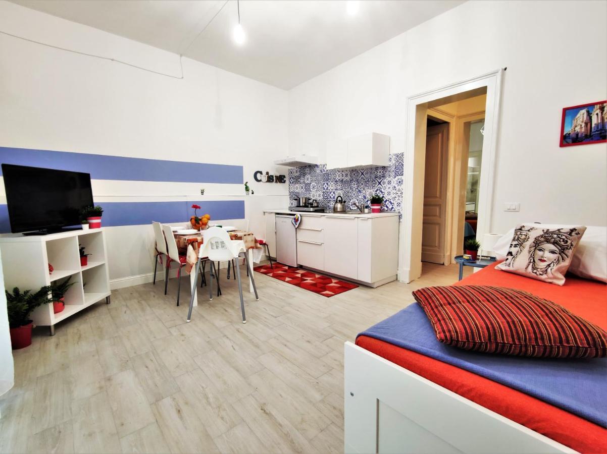 Central Apartments Caronda Street Catania Exteriör bild